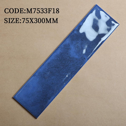 Gạch thẻ Trung Quốc, Xanh đậm bóng lượn, KT 75x300 mm, M7533F18 (1 hộp/ 50 viên/ 1.125m2)