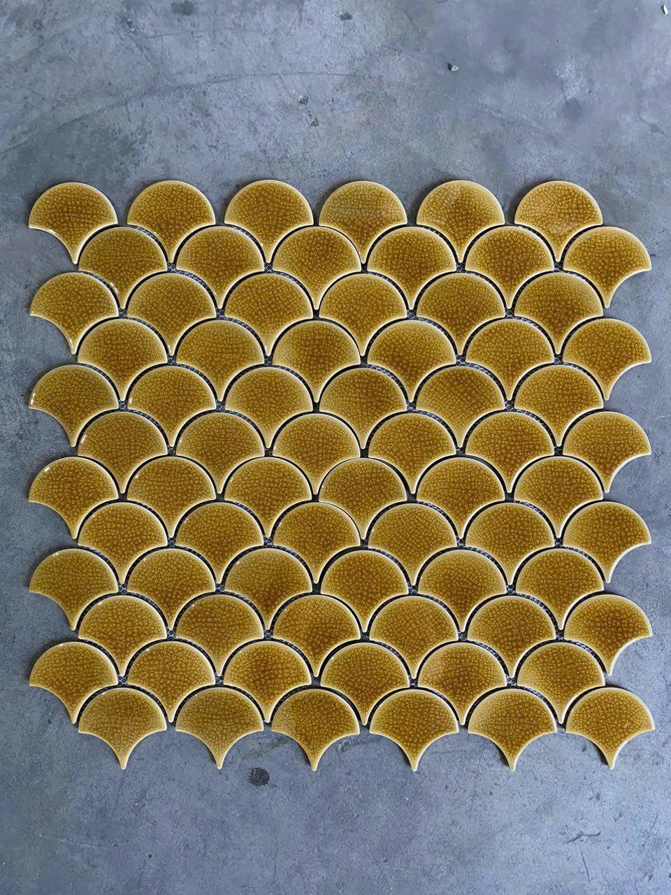 Gạch Mosaic vảy cá men rạn 90070